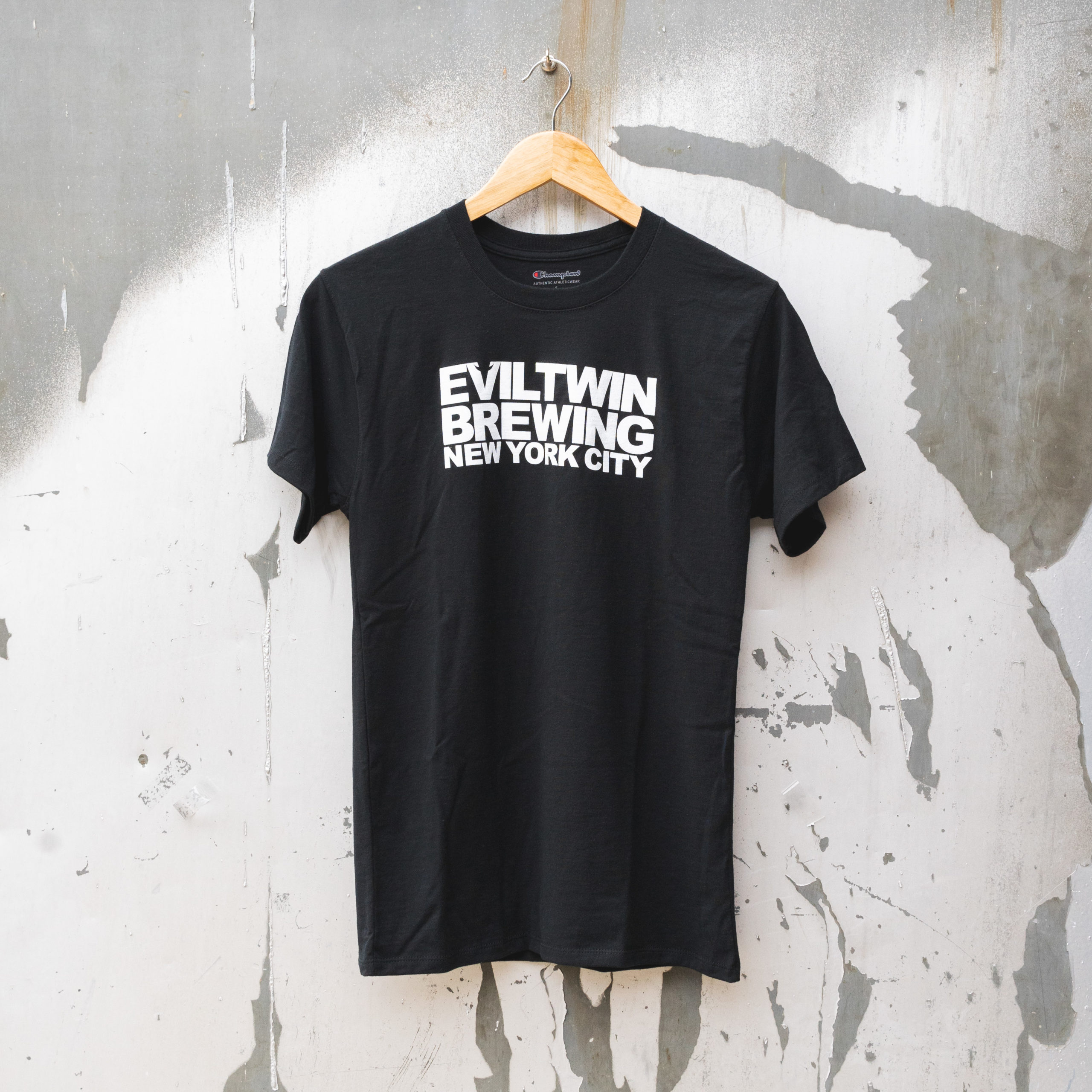 SHORT SLEEVE BLACK TEE - WHITE LOGO