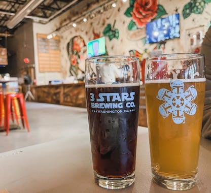 3 Stars Brewing 2021 Holiday Glassware