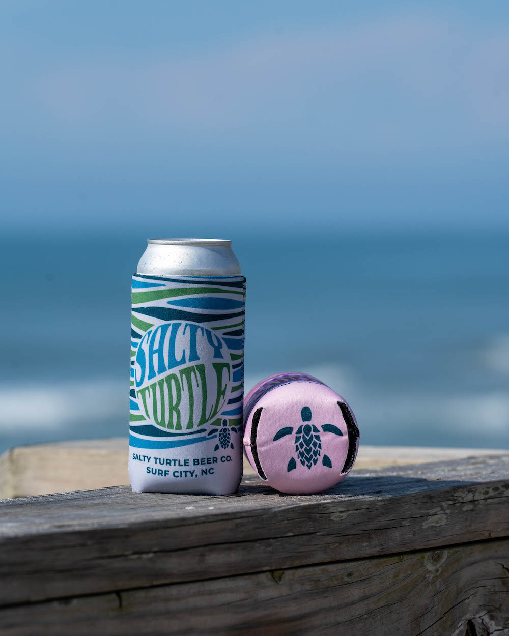 Groovy Can Cooler (Sand)