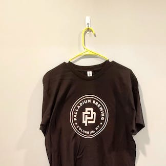 Coal colored T-shirt with Palladium Brewing Badge Logo
