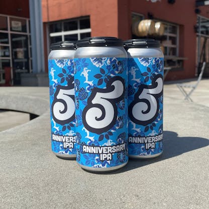 anniversary no 5 ipa cans on the patio