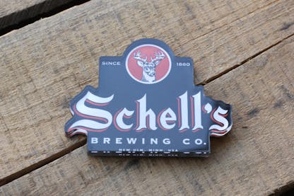 Schells Black and red magnet