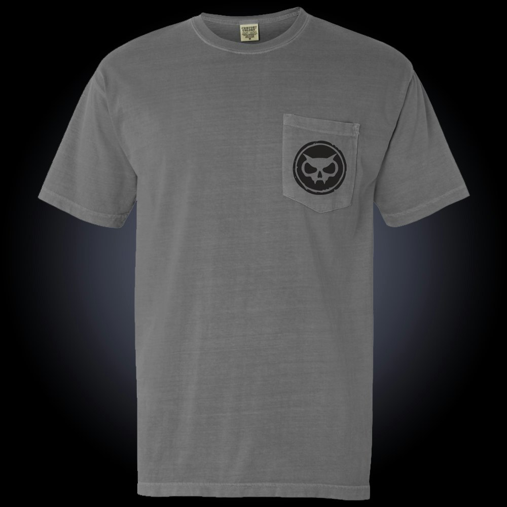 comfort colors pocket tee with fanghead logo on pocket