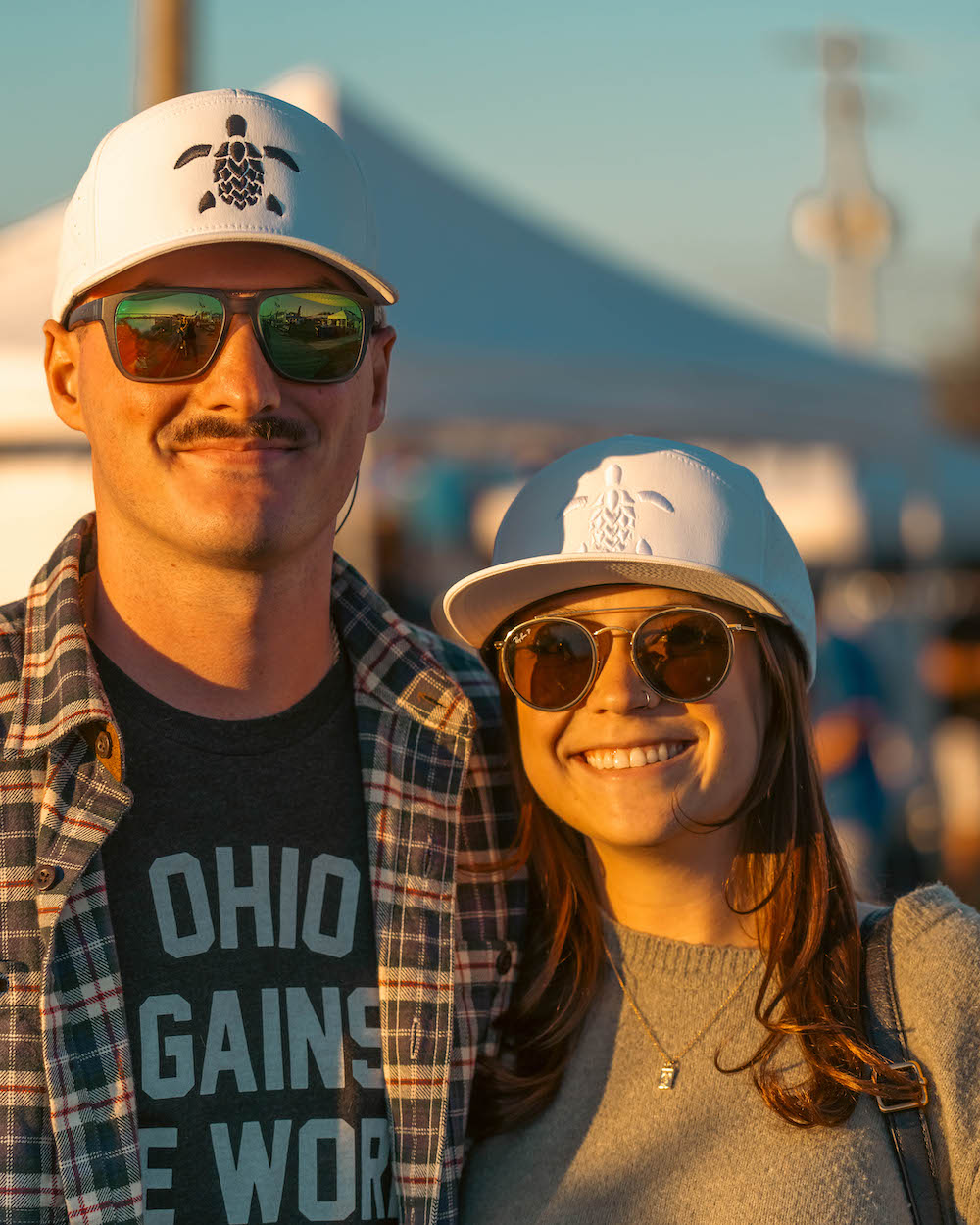 Hat ‘Puffy’ (White/Black)