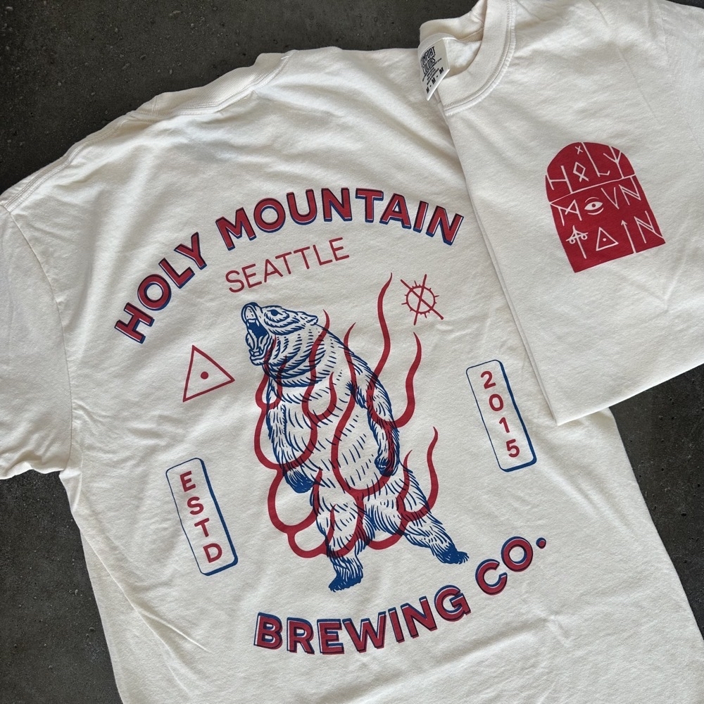 Midsommar Tee (PRE ORDER)