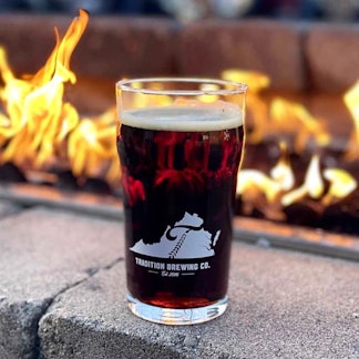 Nonic Pint Glass
