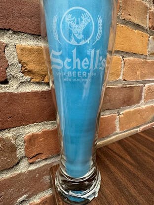 23oz schooner style glass with Schell logo on front.