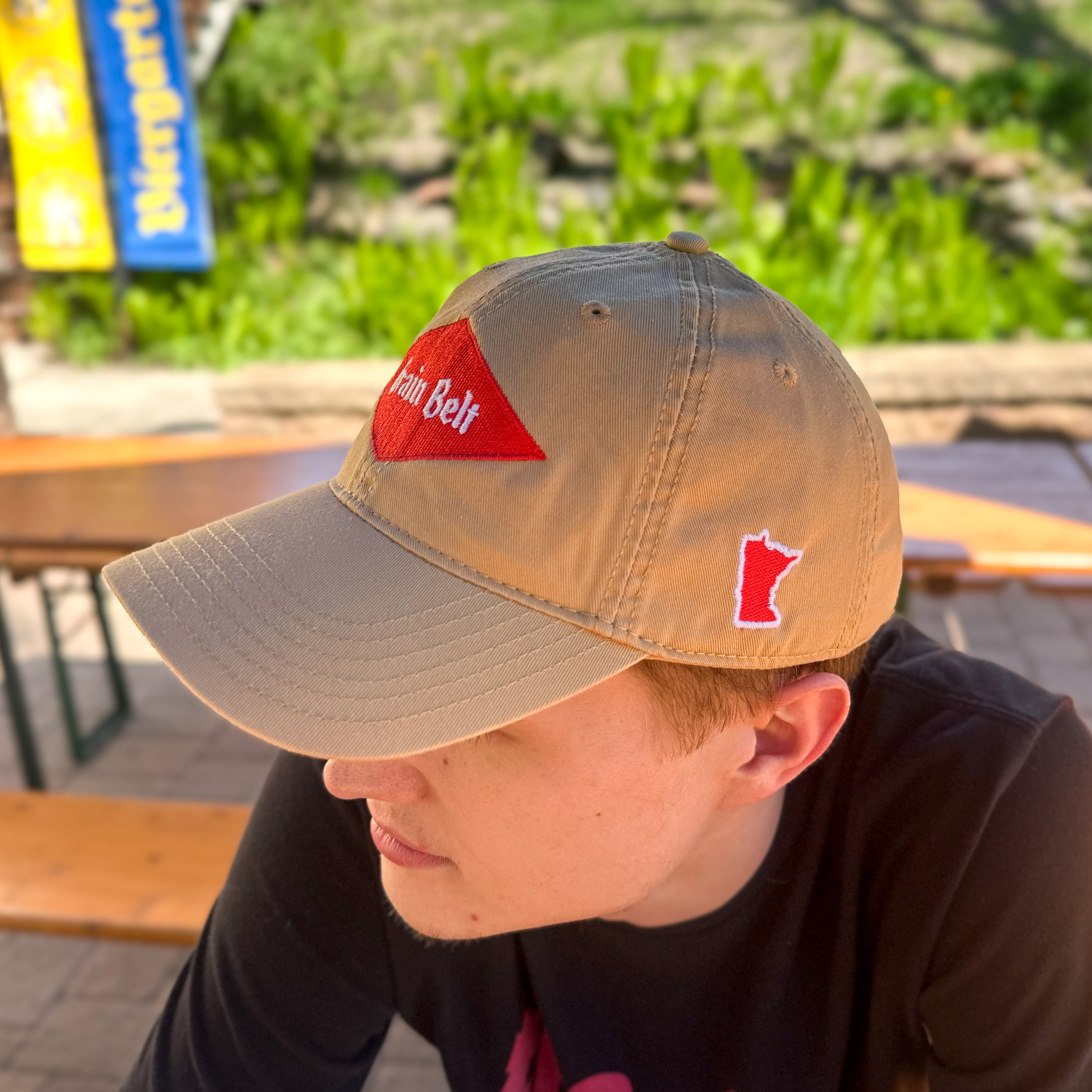 Tan baseball hat with Grain Belt on the front.