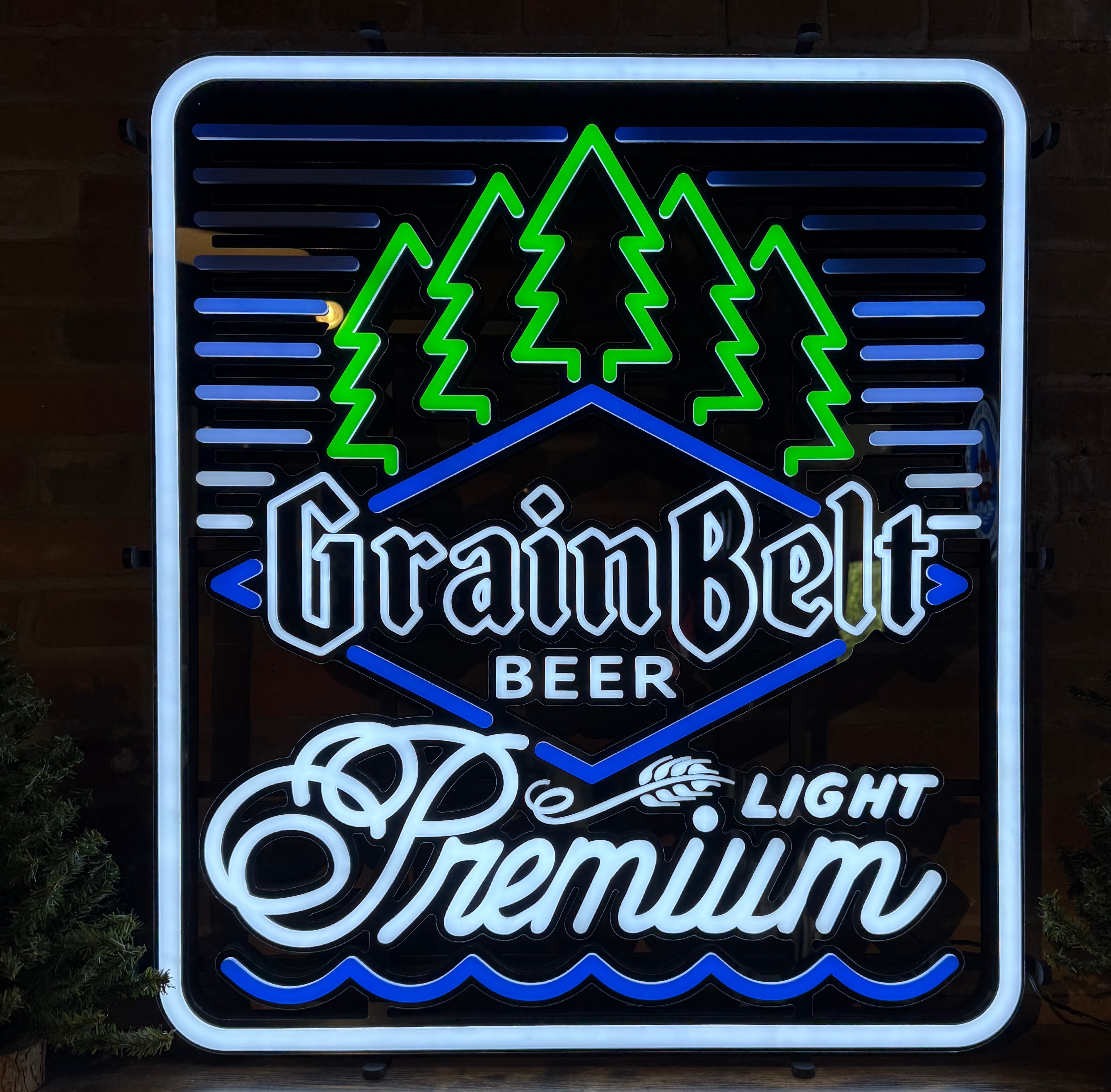 Grain Belt Premium Light Dominator LED Sign