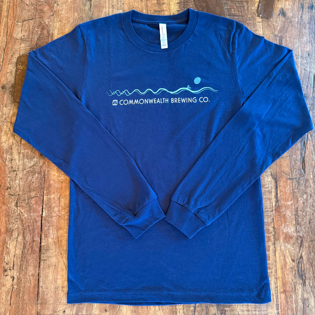 Minimalist Wave Long Sleeve